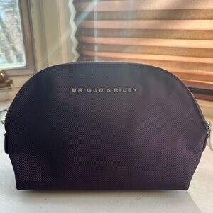 NEW: Briggs & Riley Plum Cosmetic Bag